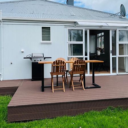 Luxurious Home Close To Beach Dunedin Eksteriør billede
